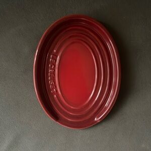 Le Creuset Oval Spoon Rest 15cm Cherry